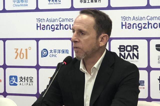 1696172112968011782.png 久尔杰维奇:前半场有些混乱 和强队对抗才有提高