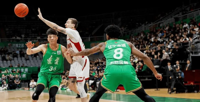 最新开云体育网址入口-乌戈上任盘活4将！莫兰德统领内线，付豪效率暴涨，2后卫打成主力|辽宁|王岚|王岚嵚|鄢手骐|篮板_新浪体育_新浪新闻