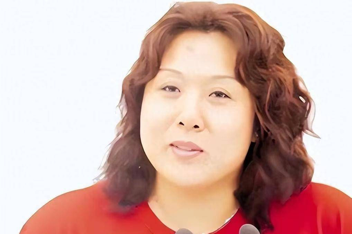 炸裂！奥运冠军发文痛斥76岁恩师：没底线，逼我吃药！|庄晓岩|柔道|刘永福|辽宁|巴塞罗那奥运会_新浪体育_新浪新闻