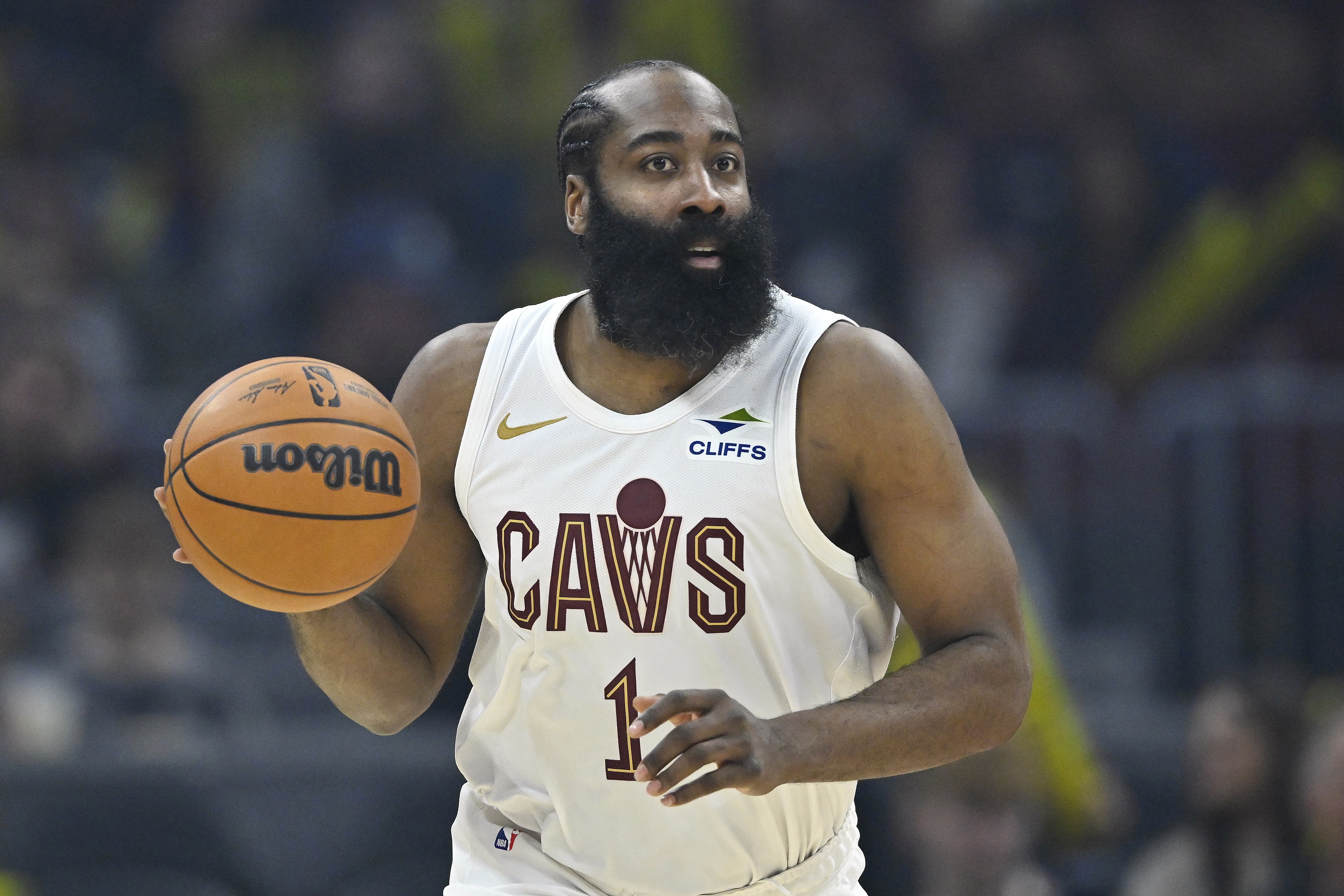NBA球员收入哪家强？乔丹45亿居首 LBJ压奥胖 科五库六&amp;三少前十